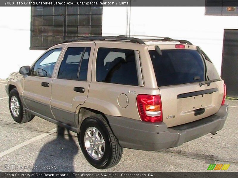 Champagne Pearlcoat / Camel 2000 Jeep Grand Cherokee Laredo 4x4