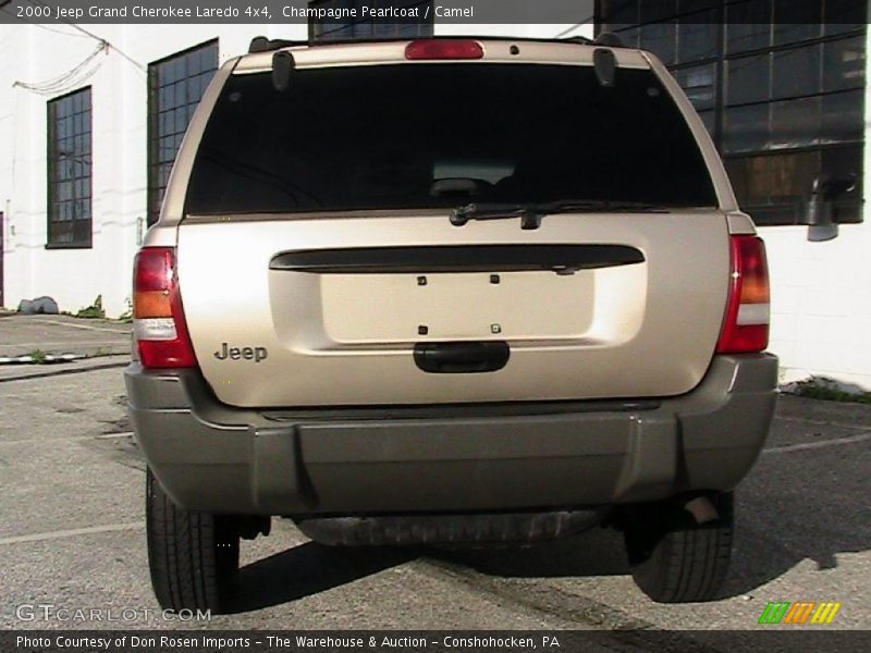 Champagne Pearlcoat / Camel 2000 Jeep Grand Cherokee Laredo 4x4