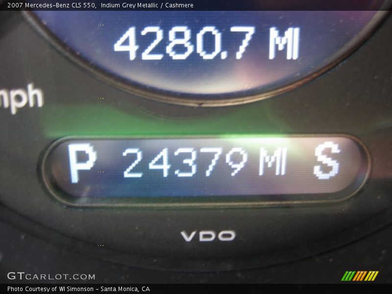 Indium Grey Metallic / Cashmere 2007 Mercedes-Benz CLS 550