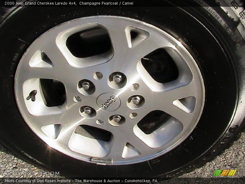 Champagne Pearlcoat / Camel 2000 Jeep Grand Cherokee Laredo 4x4