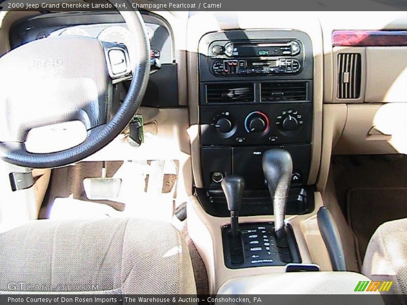 Champagne Pearlcoat / Camel 2000 Jeep Grand Cherokee Laredo 4x4
