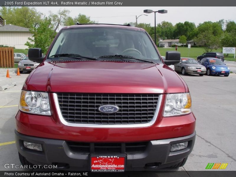 Redfire Metallic / Medium Flint Grey 2005 Ford Expedition XLT 4x4