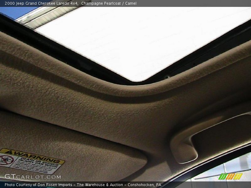 Champagne Pearlcoat / Camel 2000 Jeep Grand Cherokee Laredo 4x4