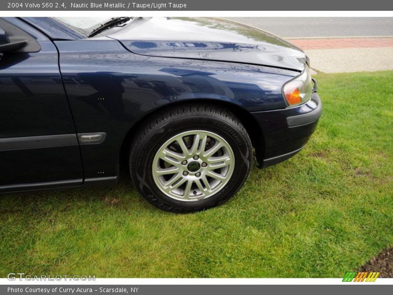Nautic Blue Metallic / Taupe/Light Taupe 2004 Volvo S60 2.4