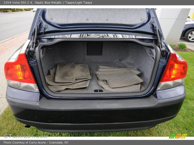 Nautic Blue Metallic / Taupe/Light Taupe 2004 Volvo S60 2.4