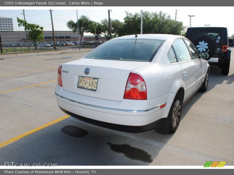 Candy White / Beige 2003 Volkswagen Passat GLS Sedan