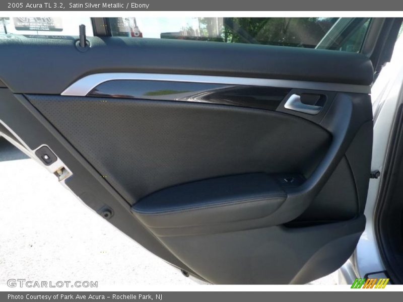 Satin Silver Metallic / Ebony 2005 Acura TL 3.2