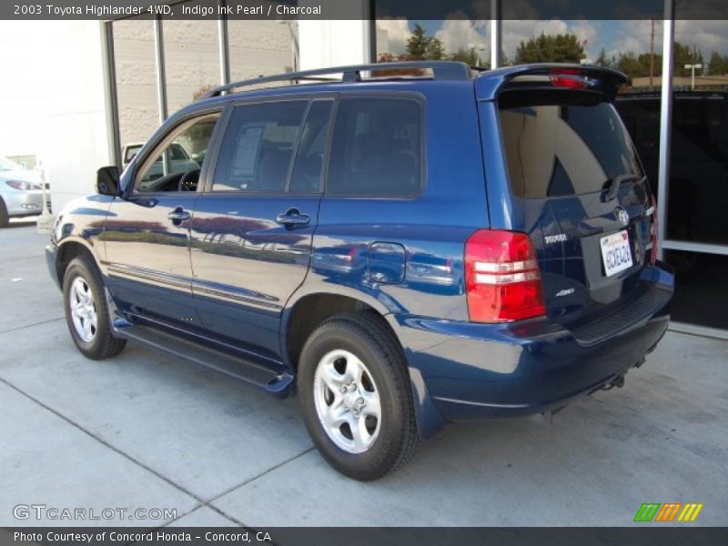 Indigo Ink Pearl / Charcoal 2003 Toyota Highlander 4WD