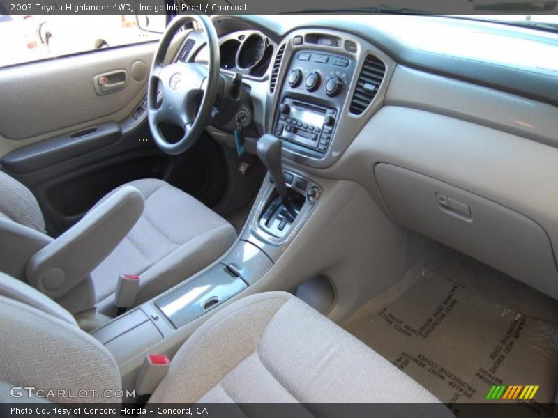 Indigo Ink Pearl / Charcoal 2003 Toyota Highlander 4WD