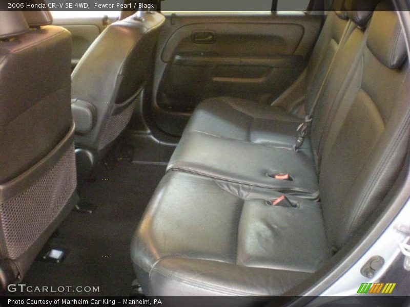 Pewter Pearl / Black 2006 Honda CR-V SE 4WD