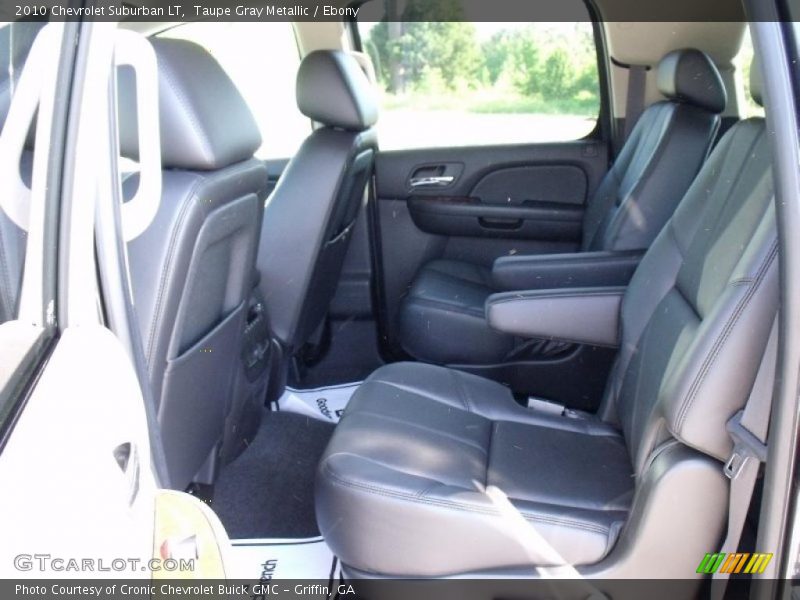 Taupe Gray Metallic / Ebony 2010 Chevrolet Suburban LT