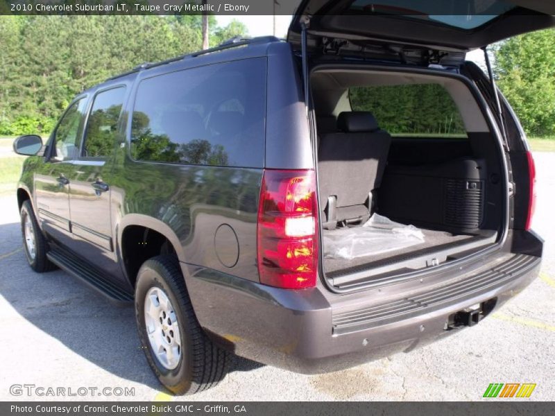 Taupe Gray Metallic / Ebony 2010 Chevrolet Suburban LT