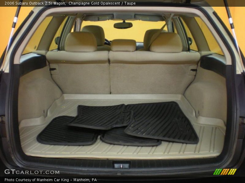 Champagne Gold Opalescent / Taupe 2006 Subaru Outback 2.5i Wagon