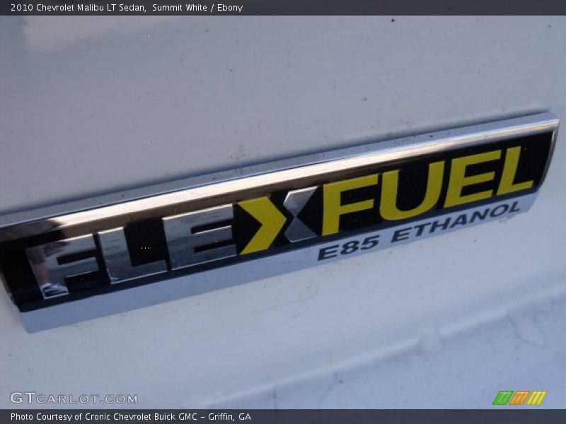 Summit White / Ebony 2010 Chevrolet Malibu LT Sedan