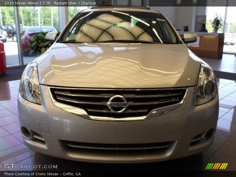 Radiant Silver / Charcoal 2010 Nissan Altima 3.5 SR