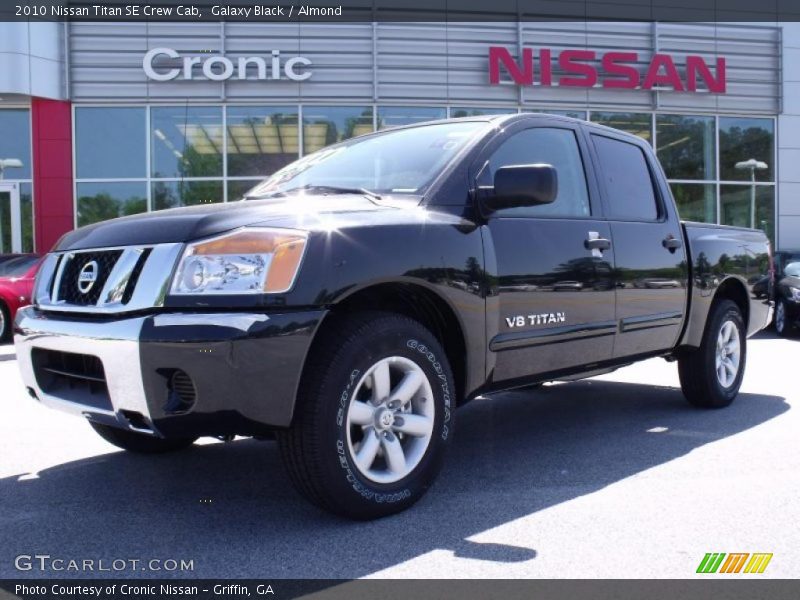 Galaxy Black / Almond 2010 Nissan Titan SE Crew Cab