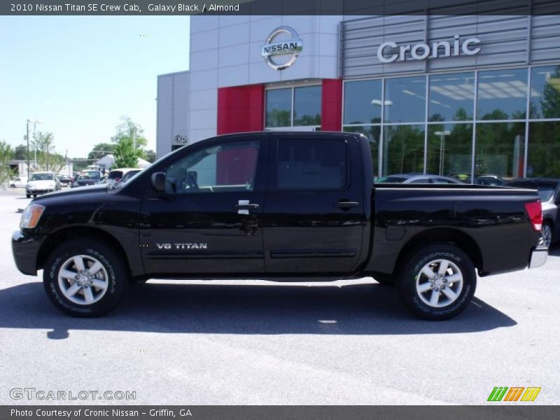 Galaxy Black / Almond 2010 Nissan Titan SE Crew Cab