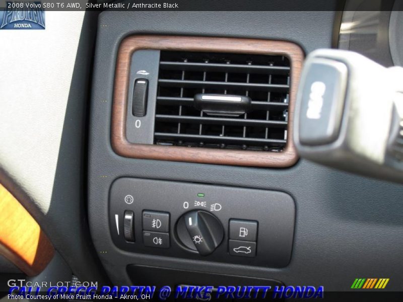 Silver Metallic / Anthracite Black 2008 Volvo S80 T6 AWD