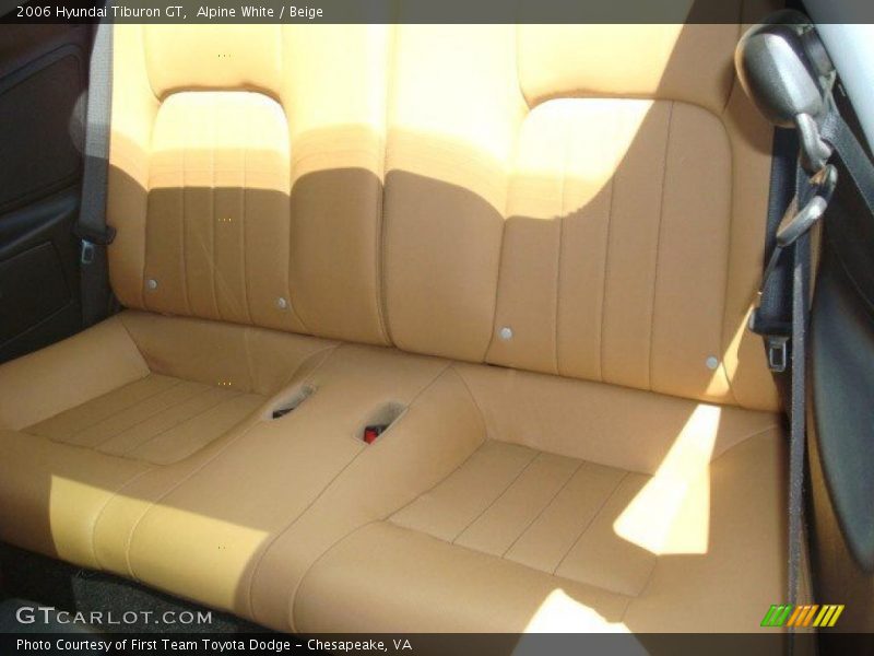 Alpine White / Beige 2006 Hyundai Tiburon GT