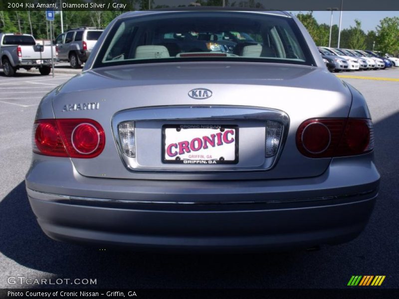Diamond Silver / Gray 2004 Kia Amanti