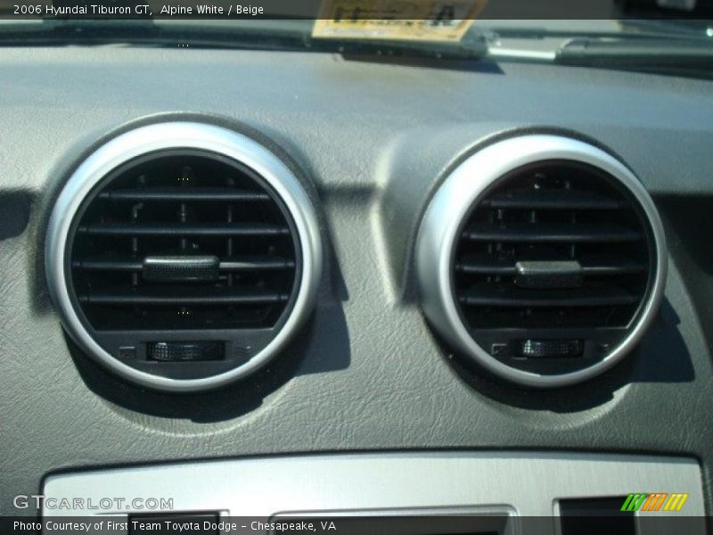 Alpine White / Beige 2006 Hyundai Tiburon GT