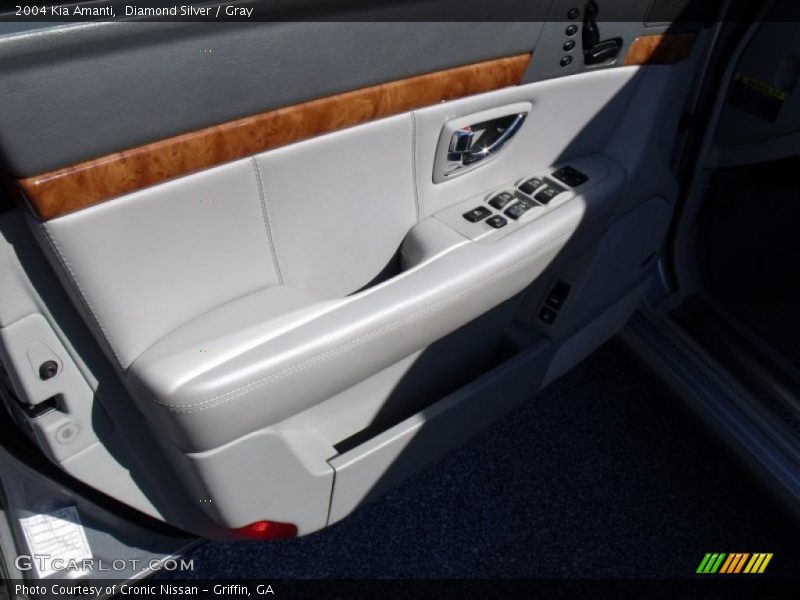 Diamond Silver / Gray 2004 Kia Amanti