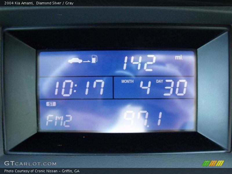 Diamond Silver / Gray 2004 Kia Amanti
