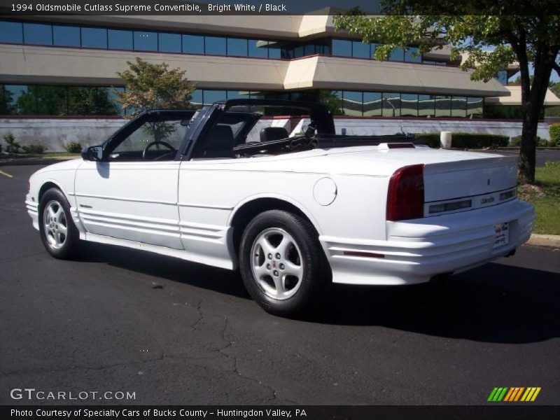 Bright White / Black 1994 Oldsmobile Cutlass Supreme Convertible