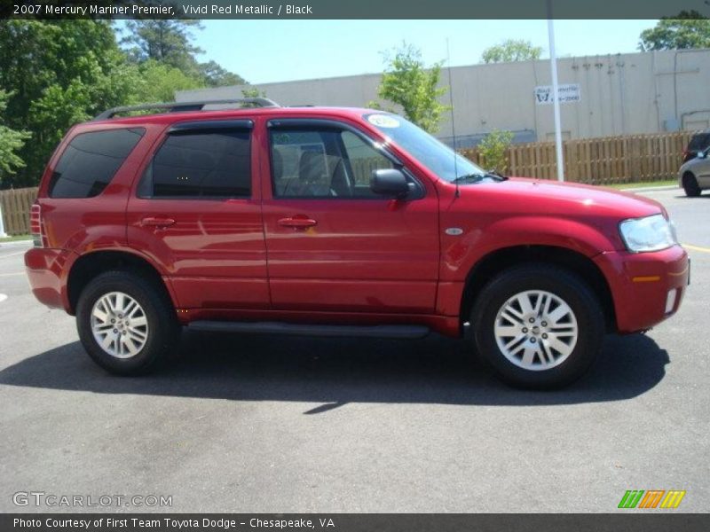 Vivid Red Metallic / Black 2007 Mercury Mariner Premier