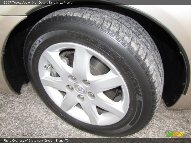 Desert Sand Mica / Ivory 2007 Toyota Avalon XL