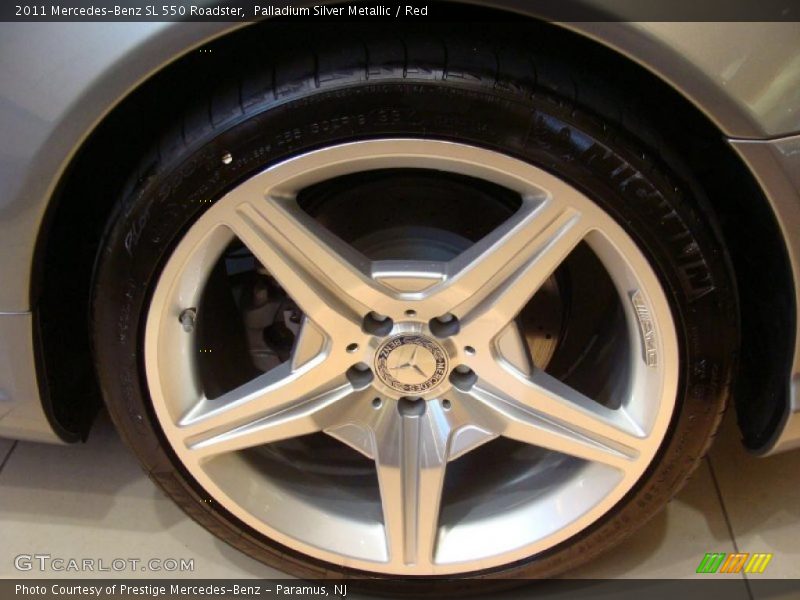 Palladium Silver Metallic / Red 2011 Mercedes-Benz SL 550 Roadster