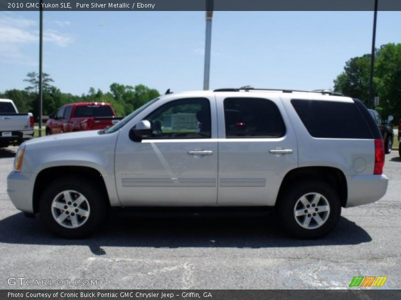 Pure Silver Metallic / Ebony 2010 GMC Yukon SLE
