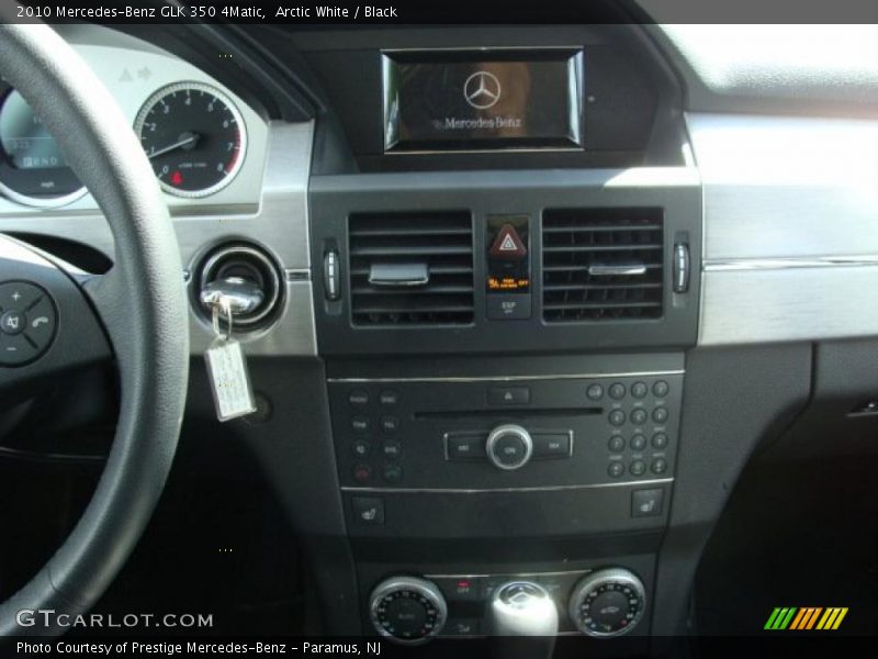 Arctic White / Black 2010 Mercedes-Benz GLK 350 4Matic