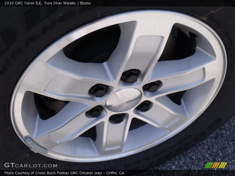 Pure Silver Metallic / Ebony 2010 GMC Yukon SLE