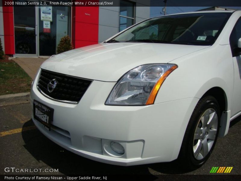 Fresh Powder White / Charcoal/Steel 2008 Nissan Sentra 2.0