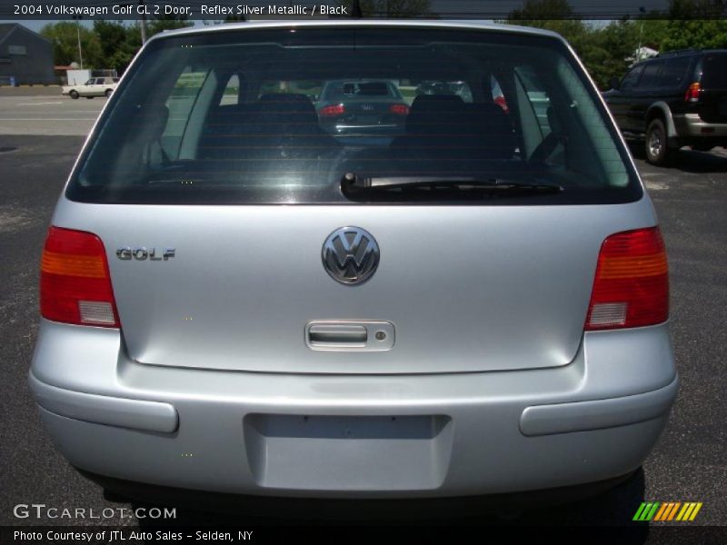 Reflex Silver Metallic / Black 2004 Volkswagen Golf GL 2 Door