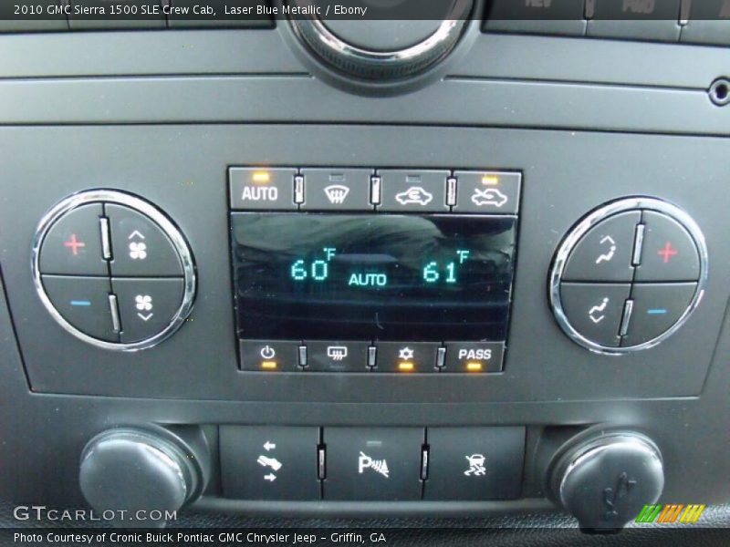 Laser Blue Metallic / Ebony 2010 GMC Sierra 1500 SLE Crew Cab