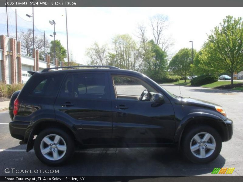 Black / Taupe 2005 Toyota RAV4 4WD
