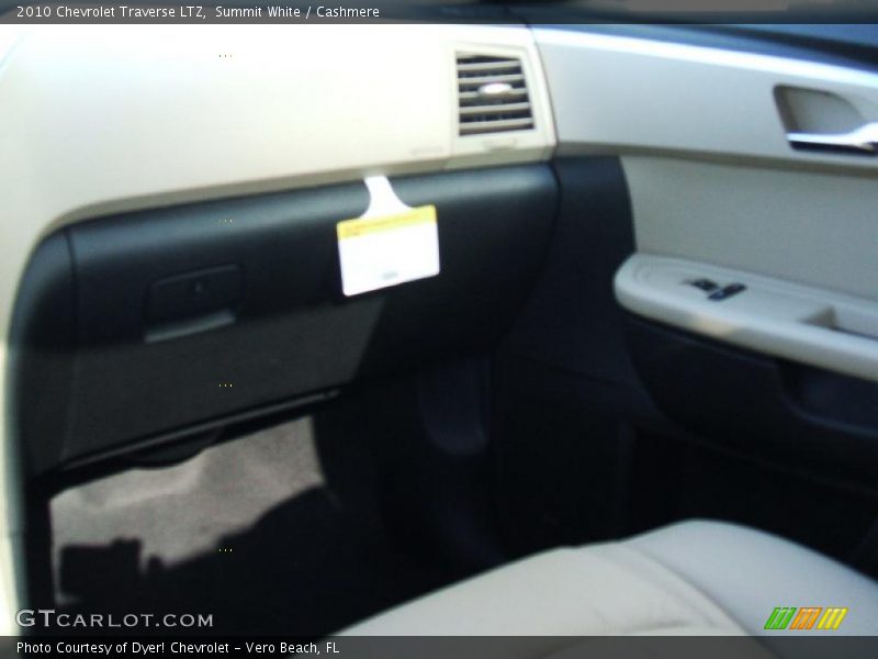 Summit White / Cashmere 2010 Chevrolet Traverse LTZ