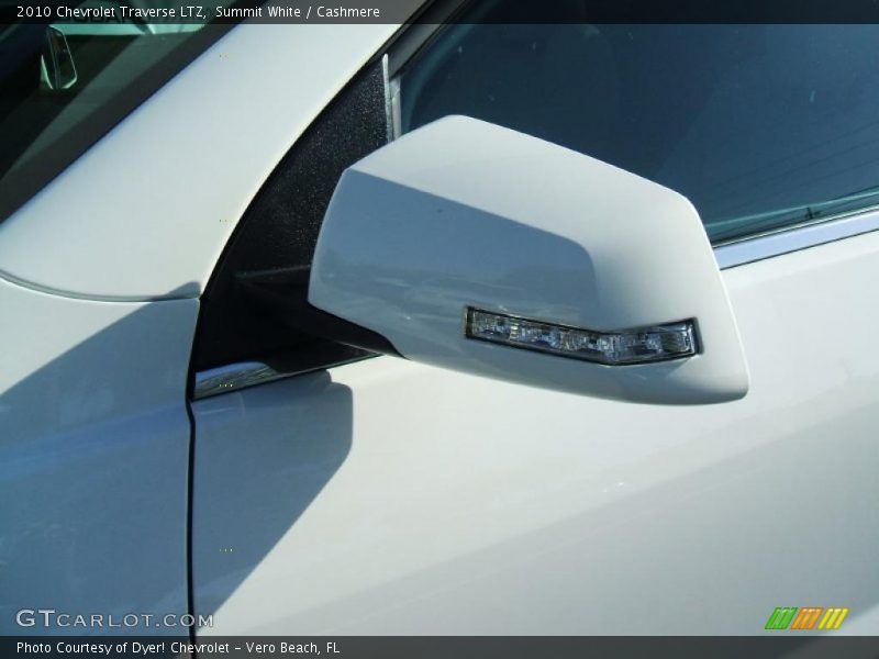 Summit White / Cashmere 2010 Chevrolet Traverse LTZ