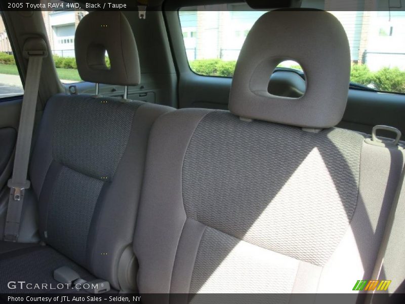 Black / Taupe 2005 Toyota RAV4 4WD