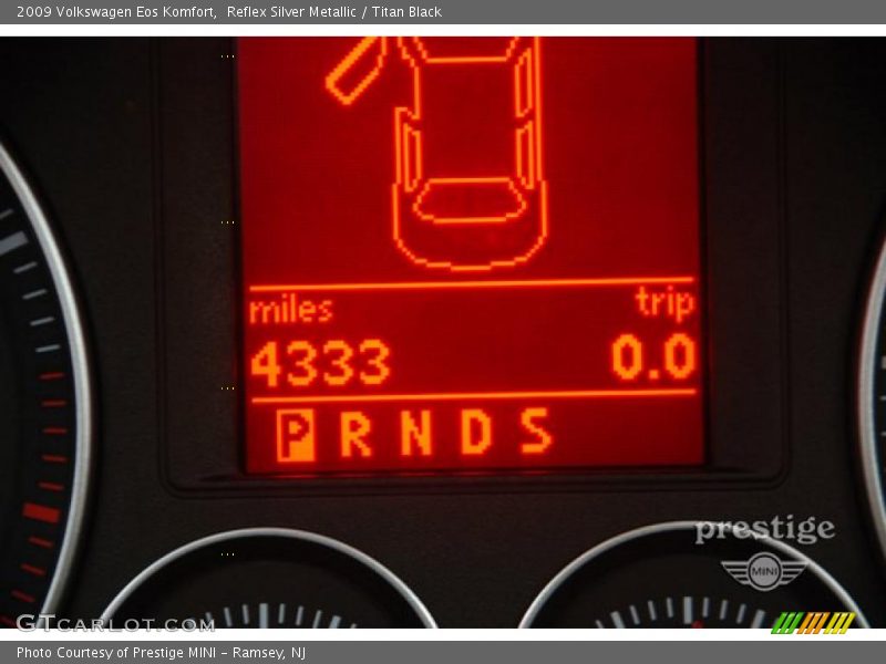 Reflex Silver Metallic / Titan Black 2009 Volkswagen Eos Komfort