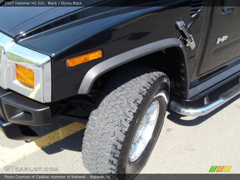 Black / Ebony Black 2007 Hummer H2 SUV