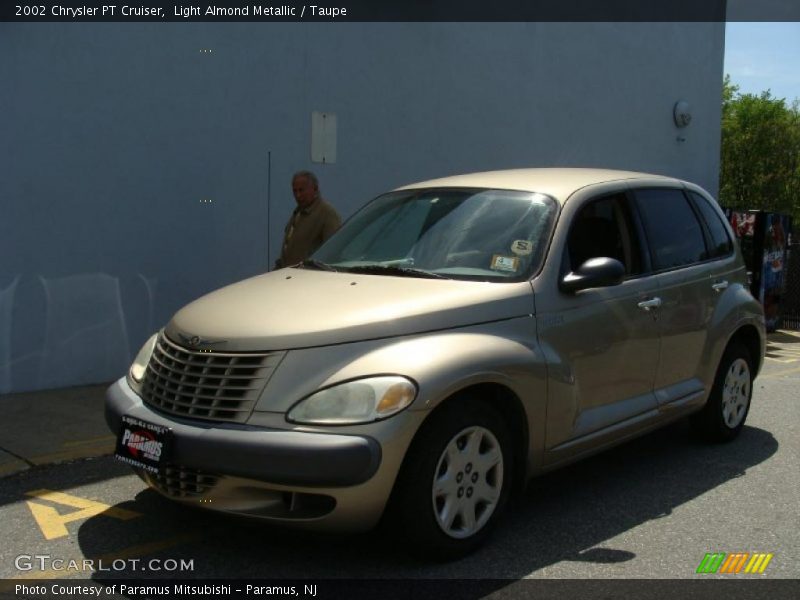 Light Almond Metallic / Taupe 2002 Chrysler PT Cruiser