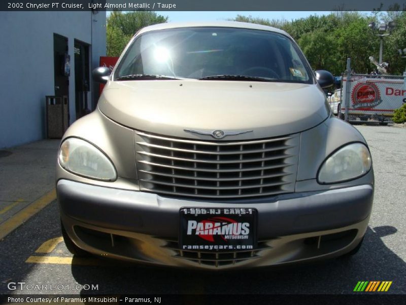 Light Almond Metallic / Taupe 2002 Chrysler PT Cruiser