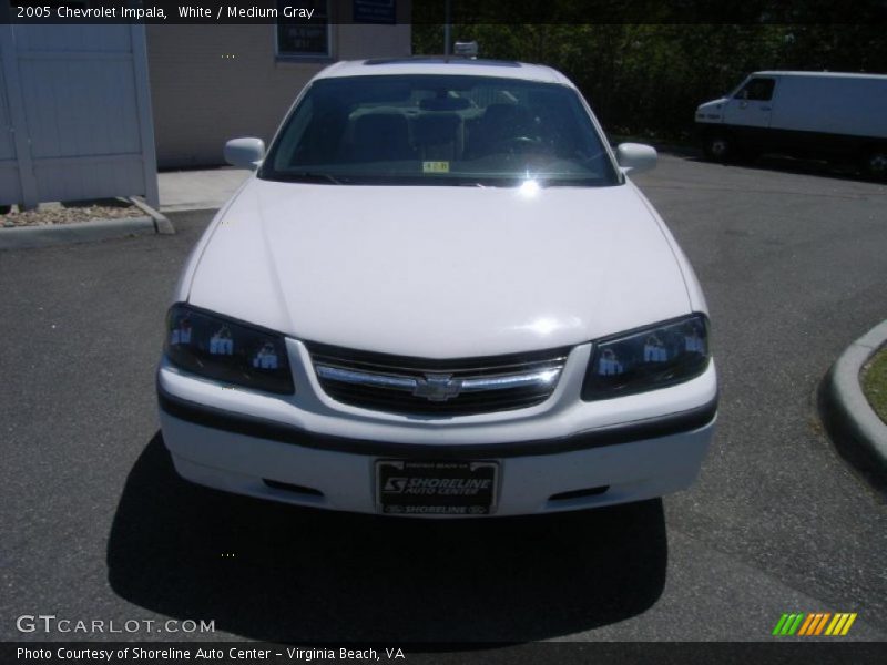 White / Medium Gray 2005 Chevrolet Impala