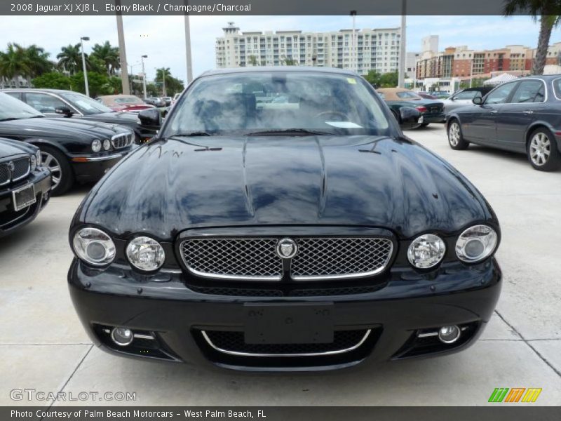 Ebony Black / Champagne/Charcoal 2008 Jaguar XJ XJ8 L