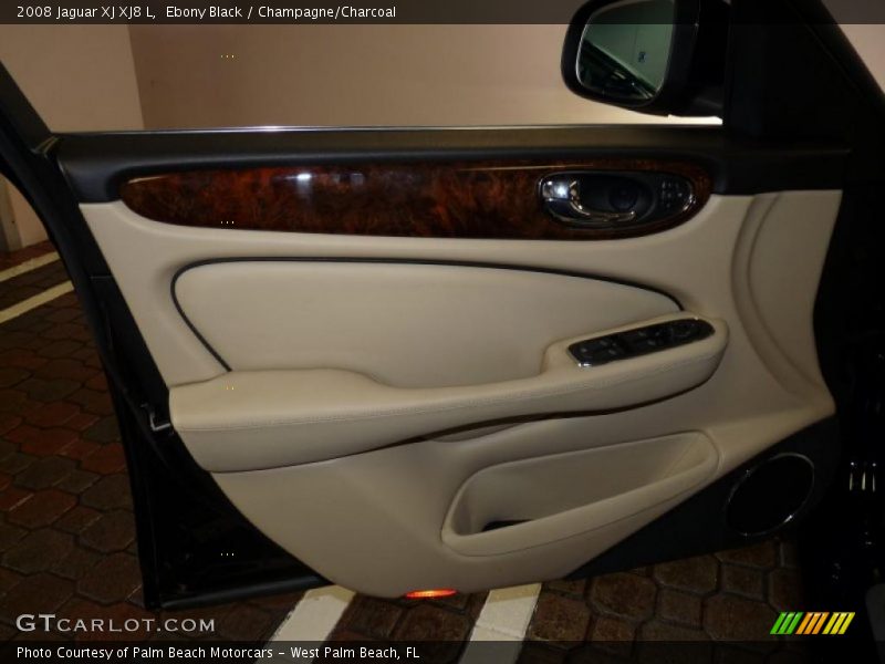 Ebony Black / Champagne/Charcoal 2008 Jaguar XJ XJ8 L
