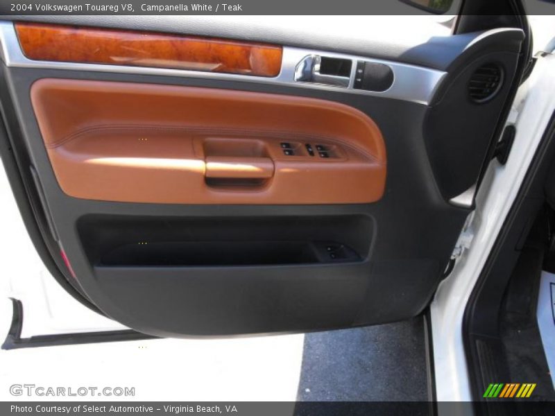 Campanella White / Teak 2004 Volkswagen Touareg V8