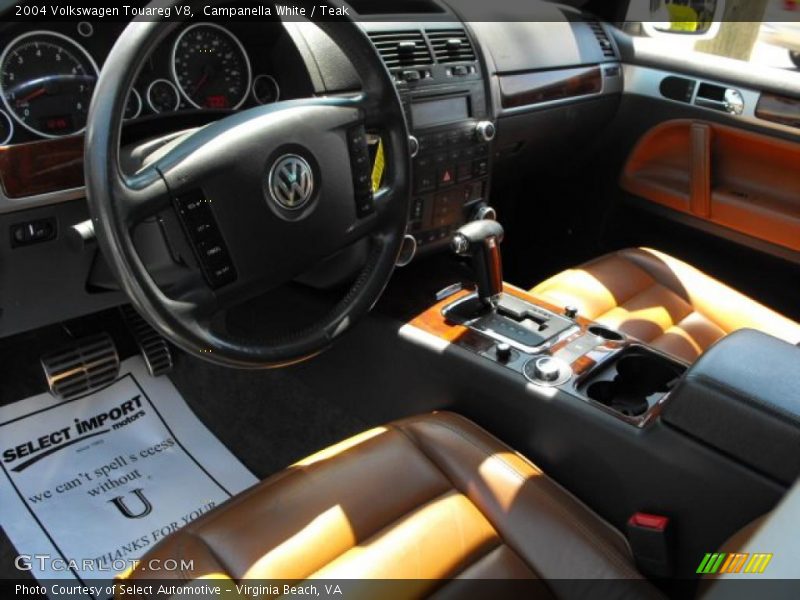 Campanella White / Teak 2004 Volkswagen Touareg V8